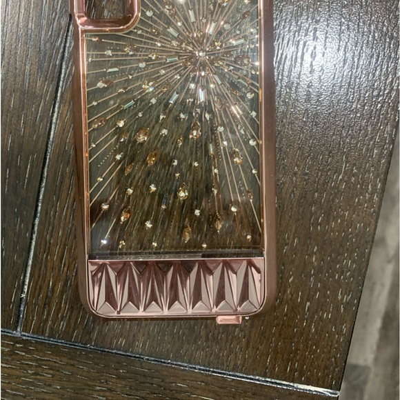 Case-Mate luminescent light-up phone case, with genuine crystals. For IPhone X. - Picture 3 of 4